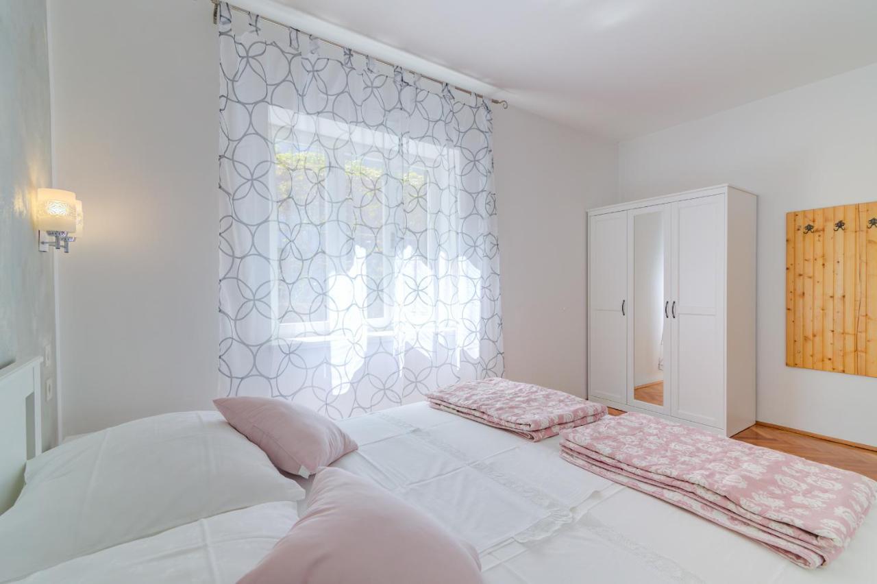 Apartments By The Beach Adela Senj Senj  Exterior foto