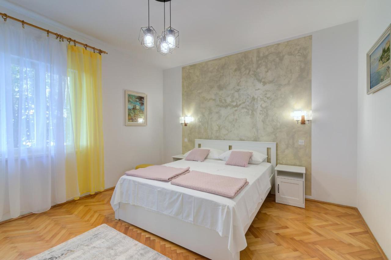 Apartments By The Beach Adela Senj Senj  Exterior foto